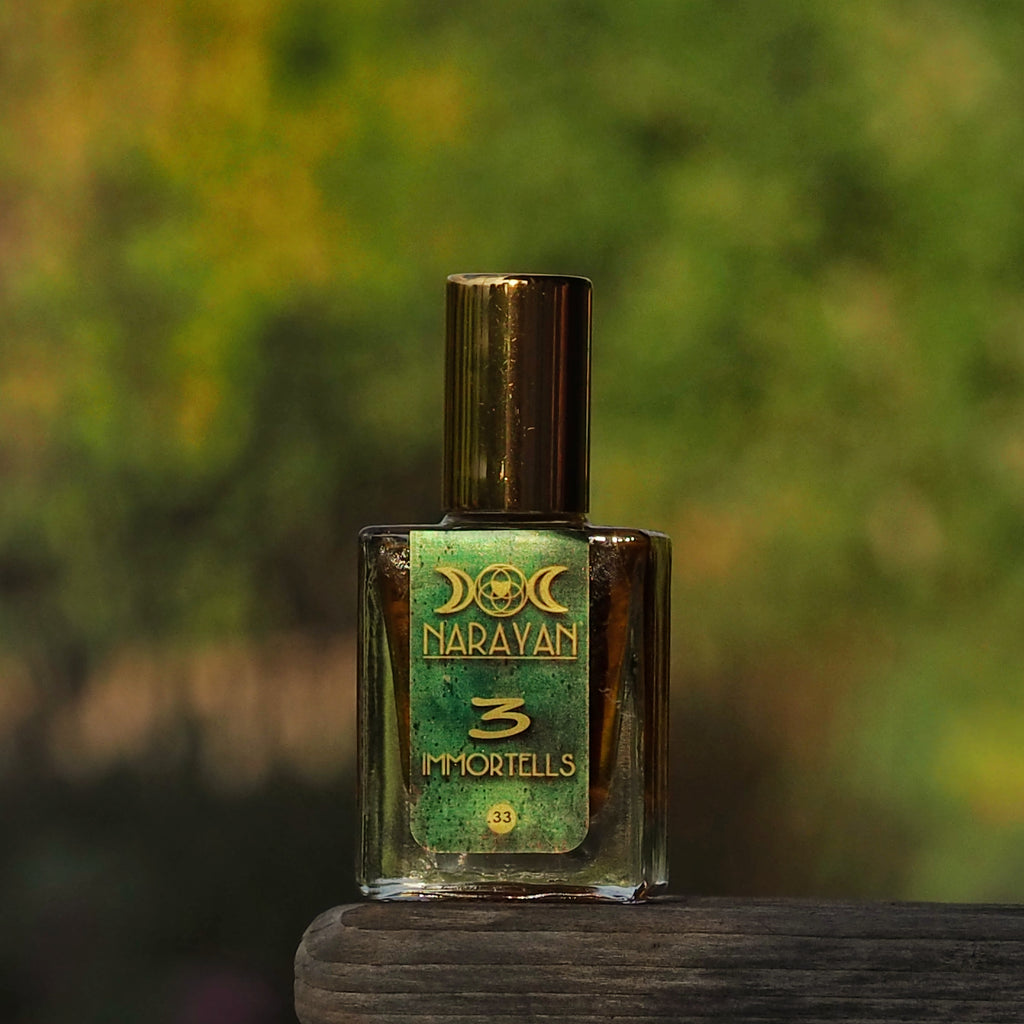 3 Immortelles . Aroma Gold . Therapeutic Parfume