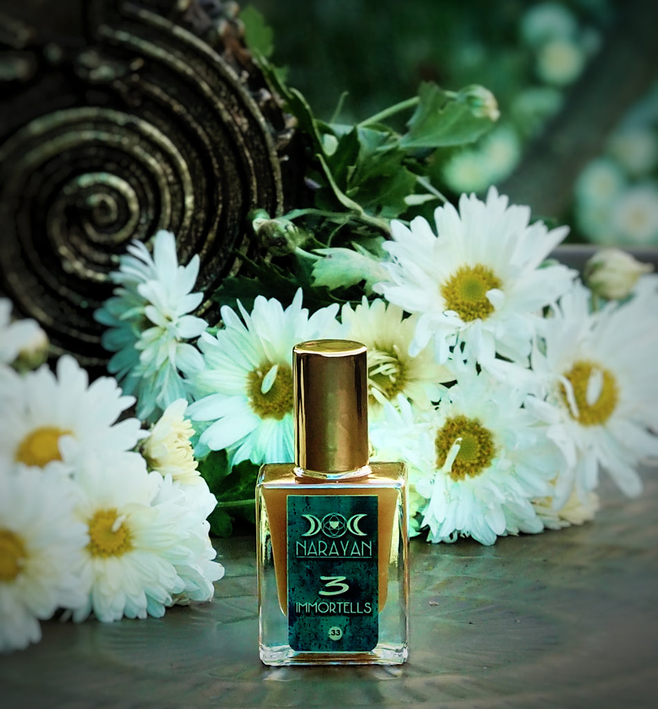 3 Immortelles . Aroma Gold . Therapeutic Parfume